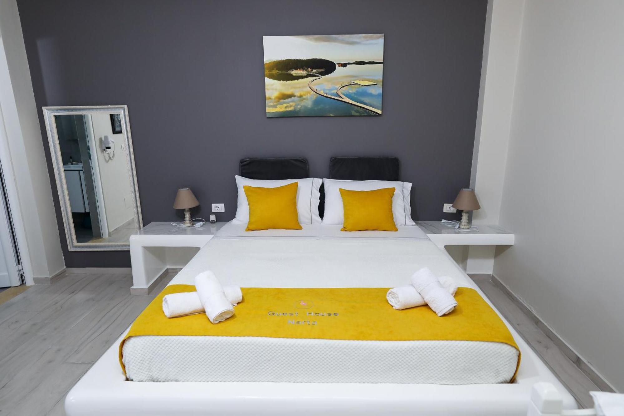 Guest House Narta Вльора Екстер'єр фото