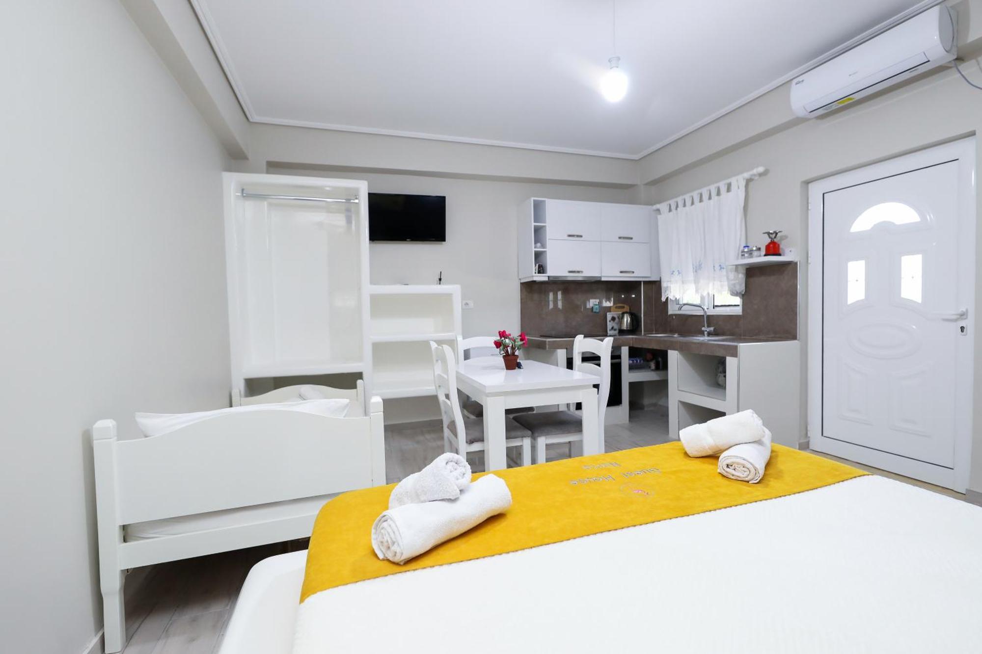 Guest House Narta Вльора Екстер'єр фото